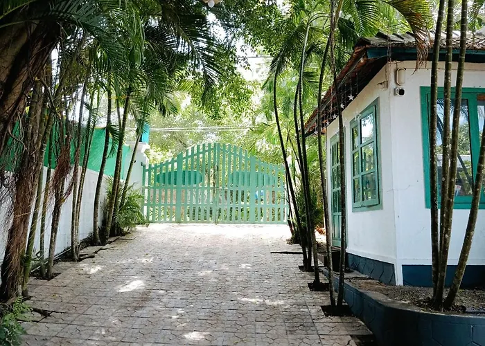 3 star hotel: Petit Ana Beach Retreat